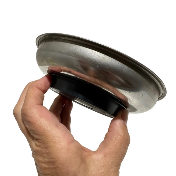 Cornwell Magnetic Parts Tray - Picture 3 of 6